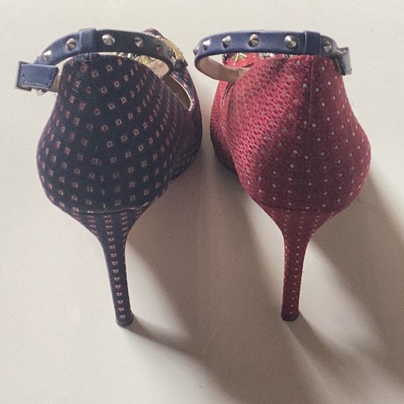 Sam Edelman Tabby 2 Mismatched Embellished Ankle Strap Heels Size 9 - Picture 6 of 6